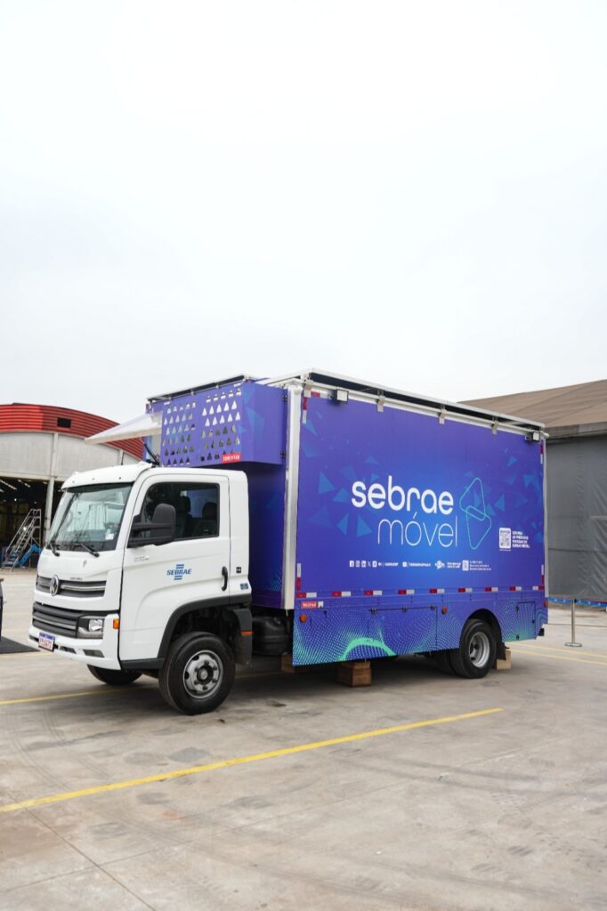 Atendimento exclusivo do Sebrae Móvel em homenagem às mulheres de Itaquá