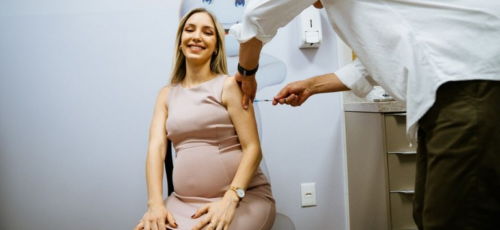Vacina contra bronquiolite é disponibilizada pelo governo de São Paulo para gestantes.