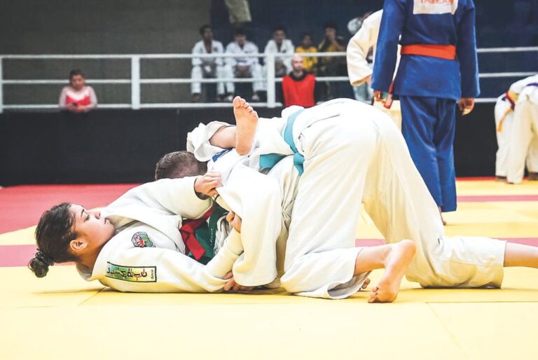 Itaquaquecetuba brilha no judô com a participação de 680 atletas e conquista o campeonato