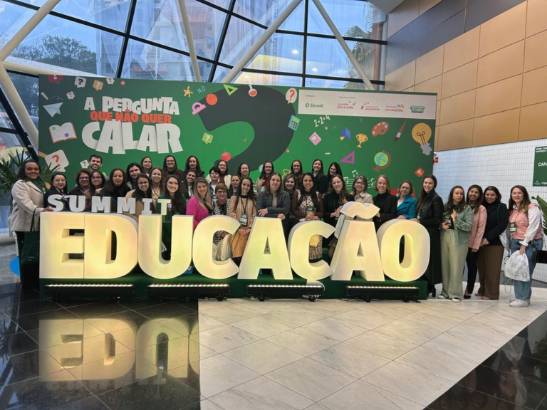 CONDEMAT+ marca presença em evento educacional em Curitiba